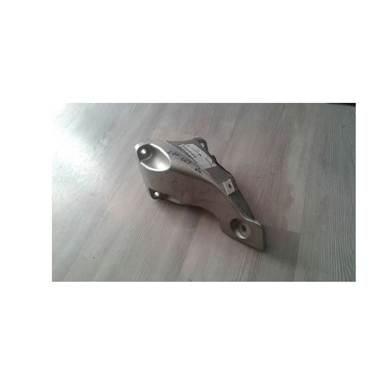 e60 motor taşıyıcı kulak lci̇ di̇zel 22116777056